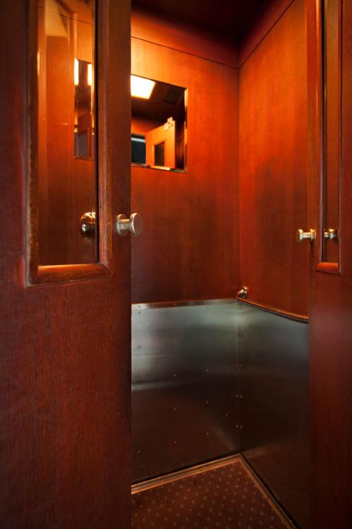 Daniel Griffin Aparthotel by Artery Hotels - Resim 22