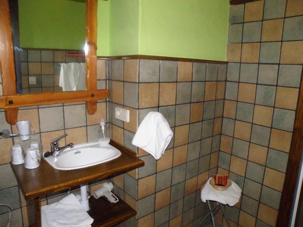 Koupelna v ubytování Posada Elbete