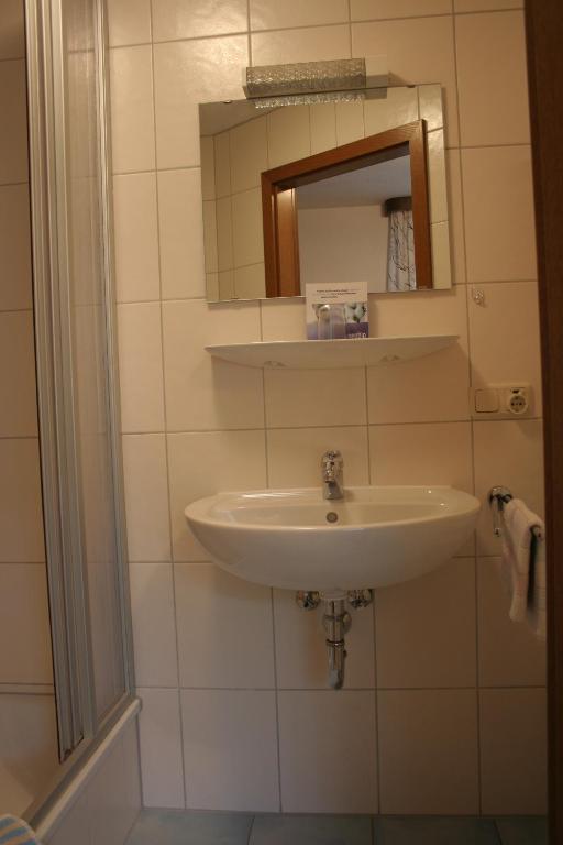 Koupelna v ubytování Bio & Vegi Pension Krennleiten