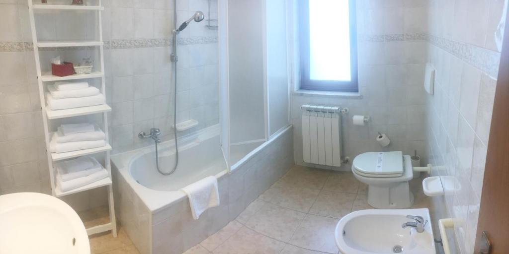Łazienka w obiekcie B&B Villa Giglio