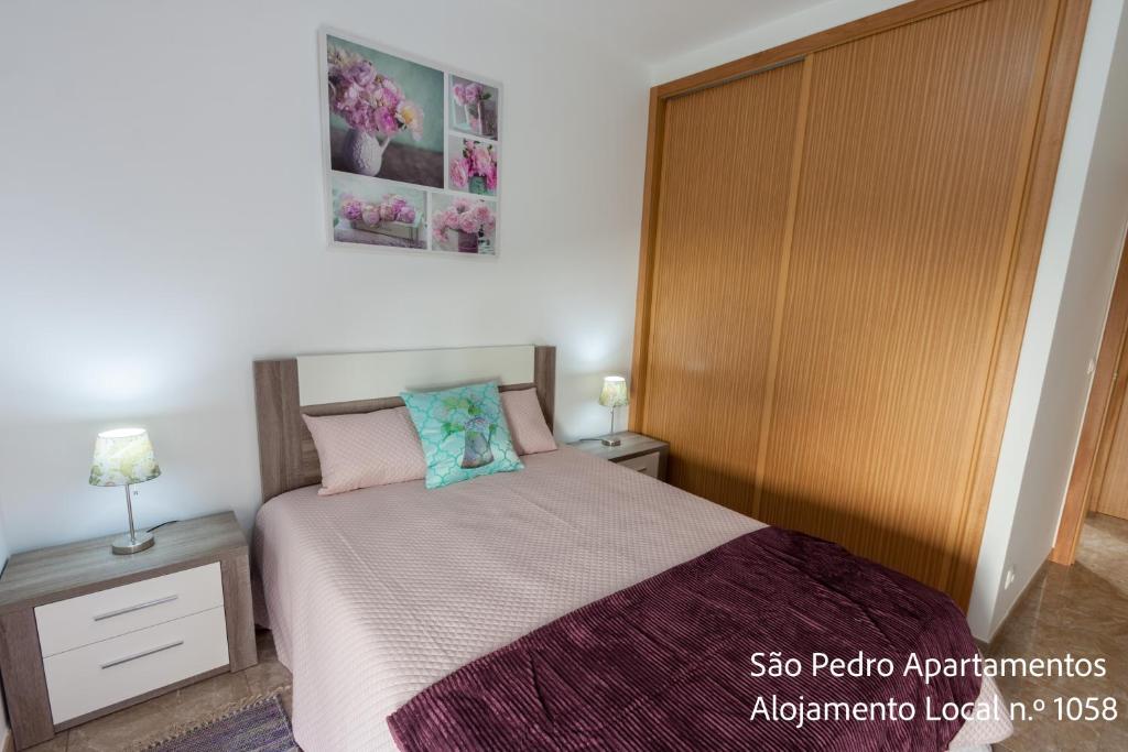 São Pedro Apartamentos - Two-Bedroom Apartment