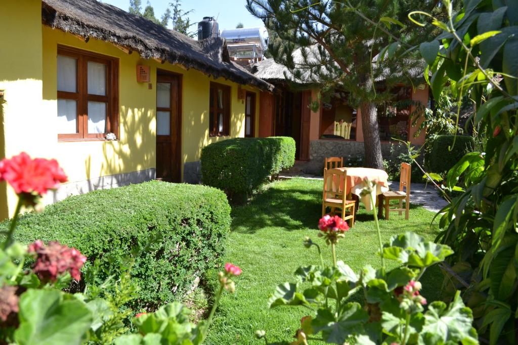 Zahrada ubytování Miskiwasi Bed & Breakfast
