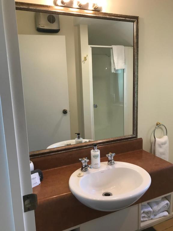 Tuscana Motor Lodge - Resim 8