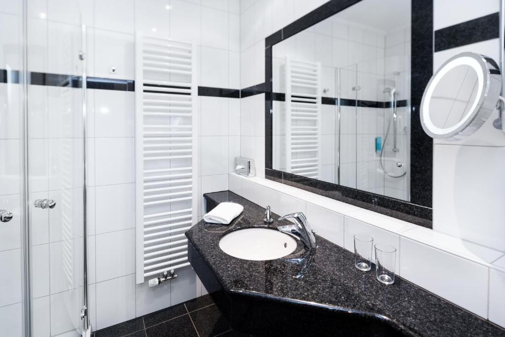 Hotel Villa Marburg im Park - Doppelzimmer Mit Balkon