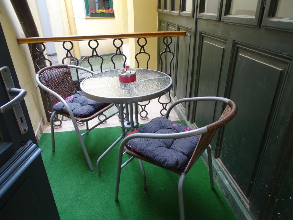 Balkón alebo terasa v ubytovaní Óváros Apartman