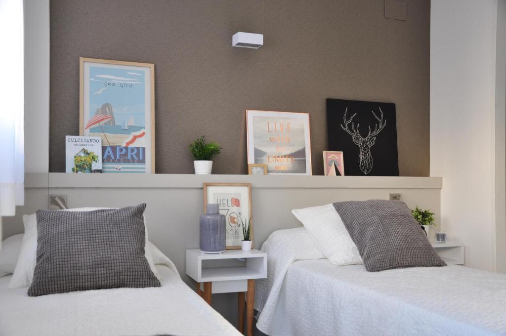 Postel nebo postele na pokoji v ubytování Residencia Universitaria Resa Tarragona Mediterrani