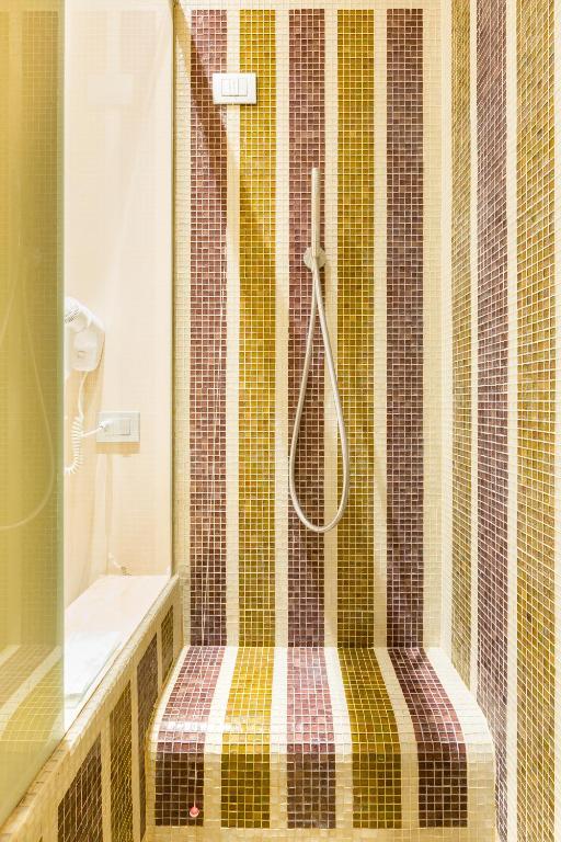 Rooms Roma - Monti - 10