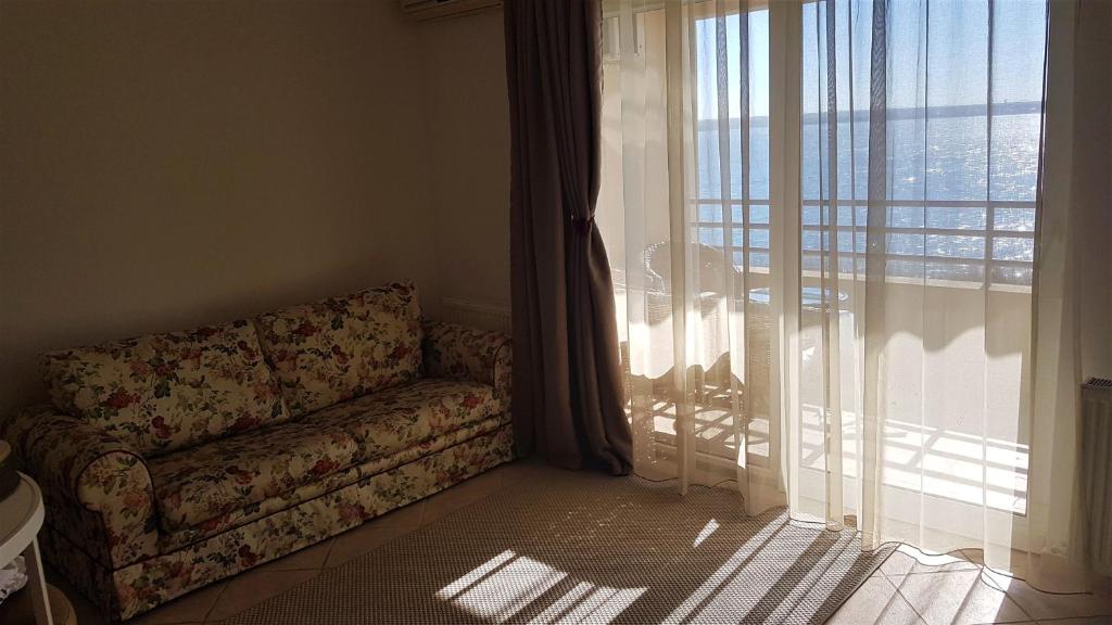 VOYAGE RESIDENCE