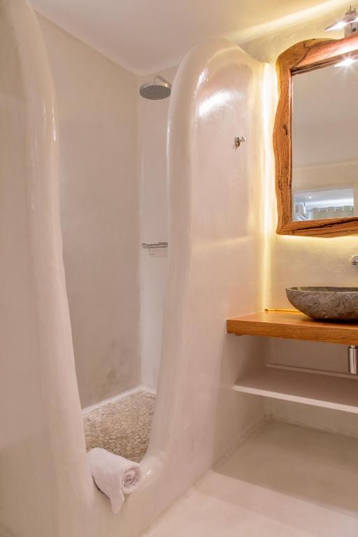 Villa Elina suites and more - 12