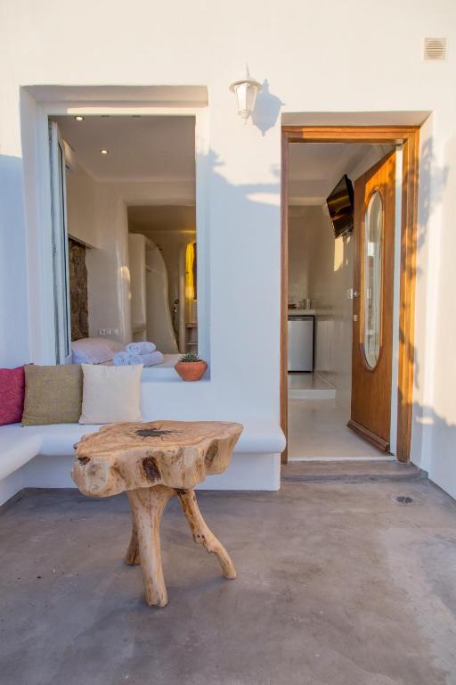 Villa Elina suites and more - 7