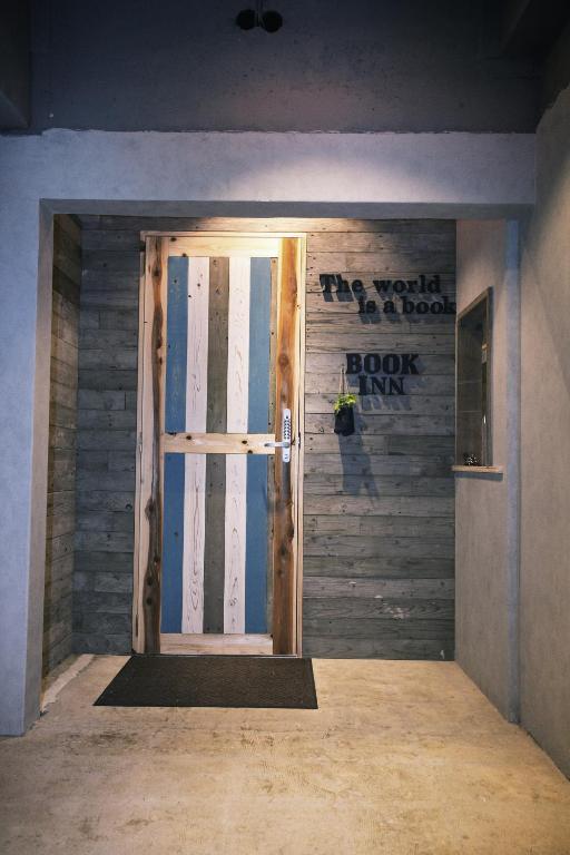 Fotografie z fotogalerie ubytování bnbplus Niigata Book Inn v destinaci Niigata