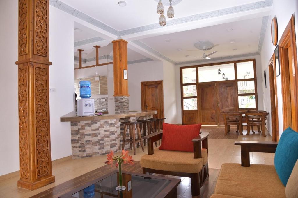 Tea Hills Bungalow - 15