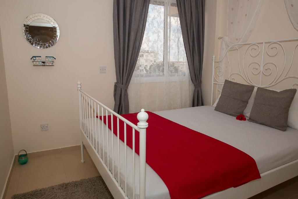 Lova arba lovos apgyvendinimo įstaigoje Paphos Love Shack Apartment