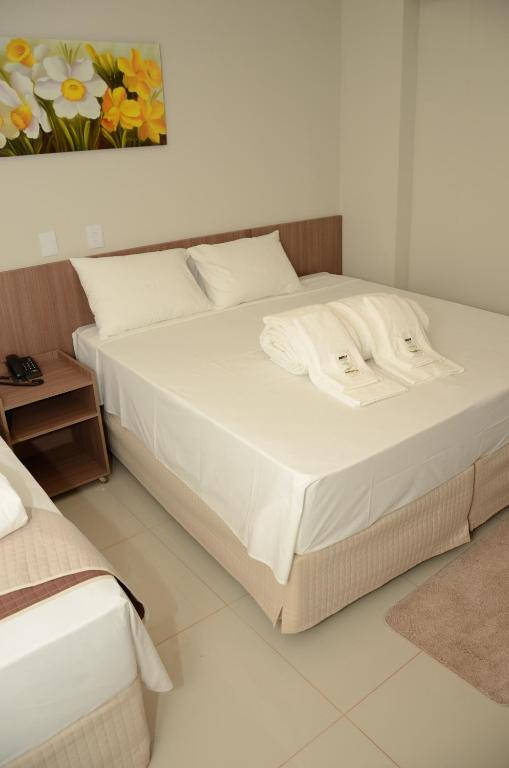  Gold Hotel