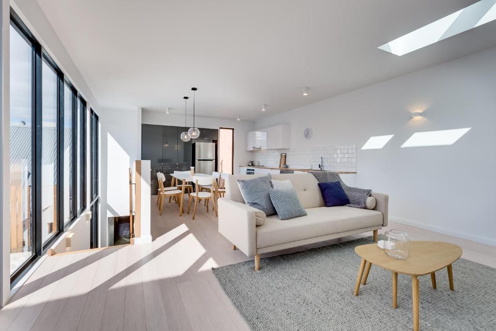 Gallery image of White Room Apartments in Hobart