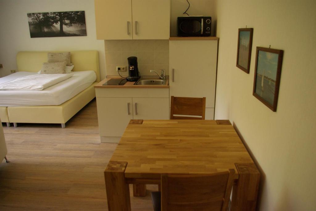 Kuchyň nebo kuchyňský kout v ubytování Gästehaus Schewe