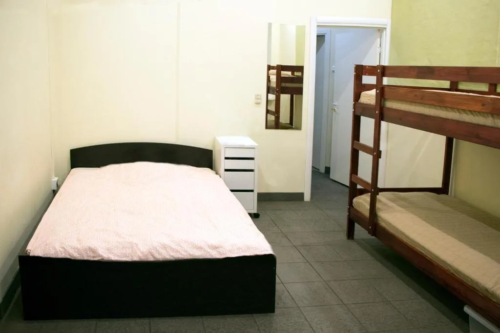 Old Flat Hostel on Nekrasova, Kudrovo, Russia