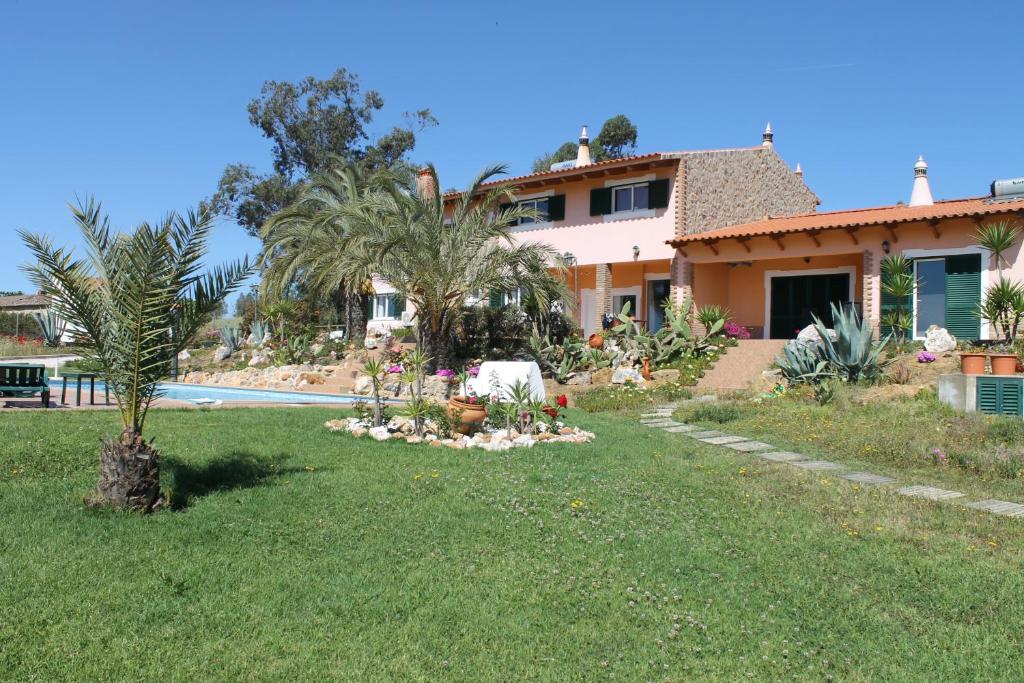 Um jardim em Villa Lucy