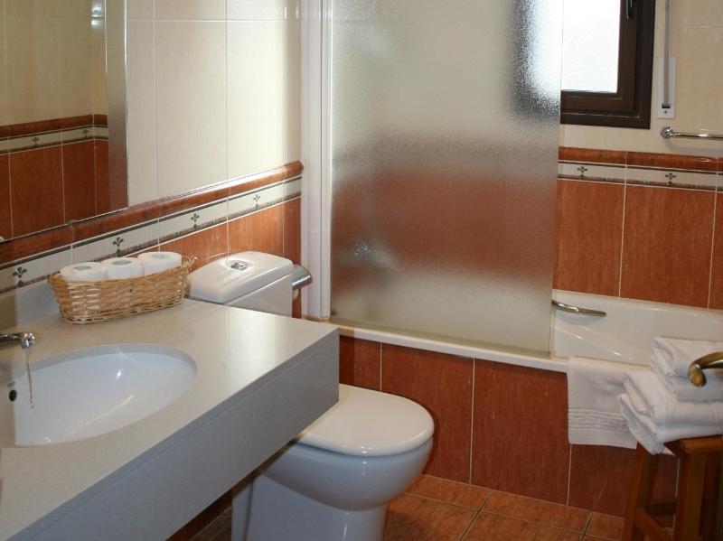 Kúpeľňa v ubytovaní Apartamentos Les Picardes