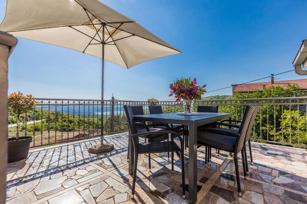 Příroda nedaleko apartmánu