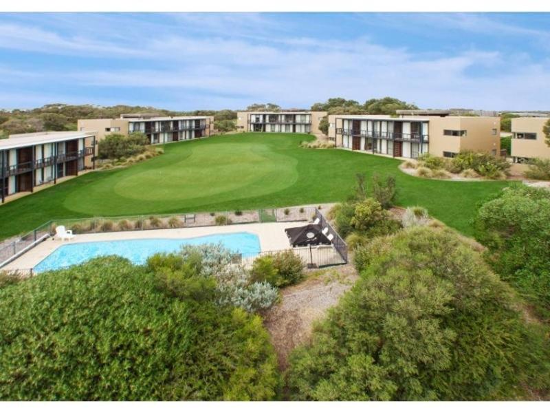 Imagen de la galería de Moonah Links - Apartment 43, en Fingal