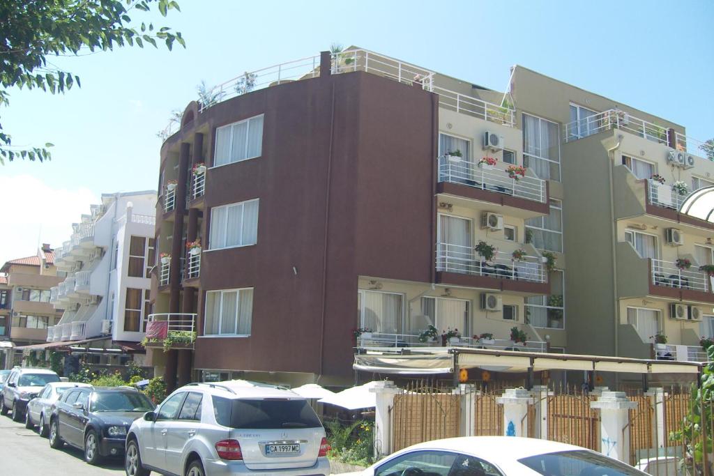 Budova, kde se hotel nachází