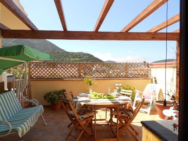 Um restaurante ou outro lugar para comer em Sole e mare