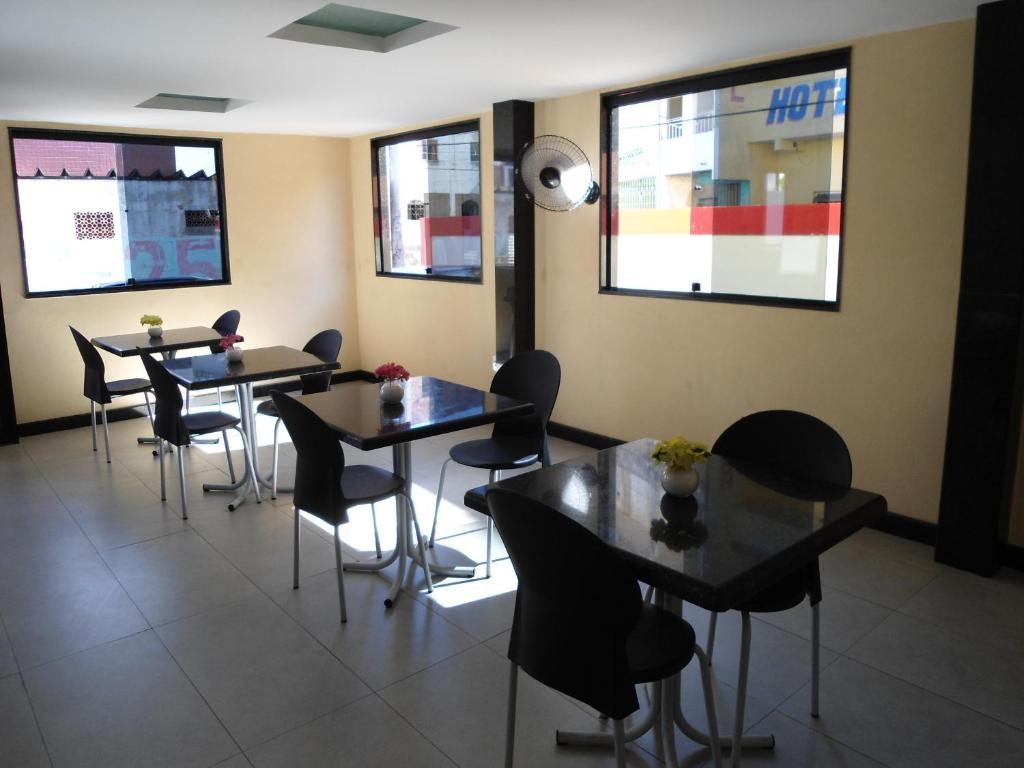  Hotel Piramide Pernambués (Adults Only)