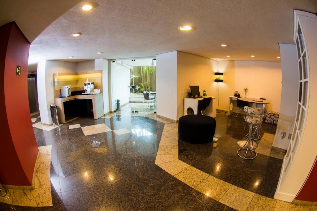  Lagoa Serena Flat Hotel