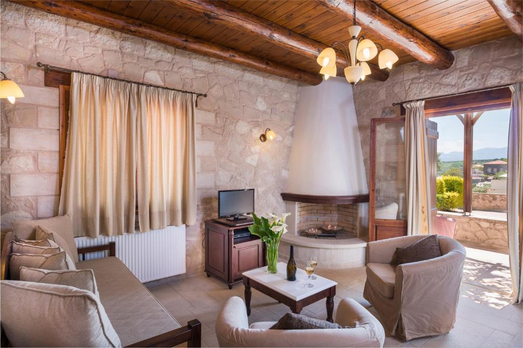 Posedenie v ubytovaní Spilia Village Hotel & Villas