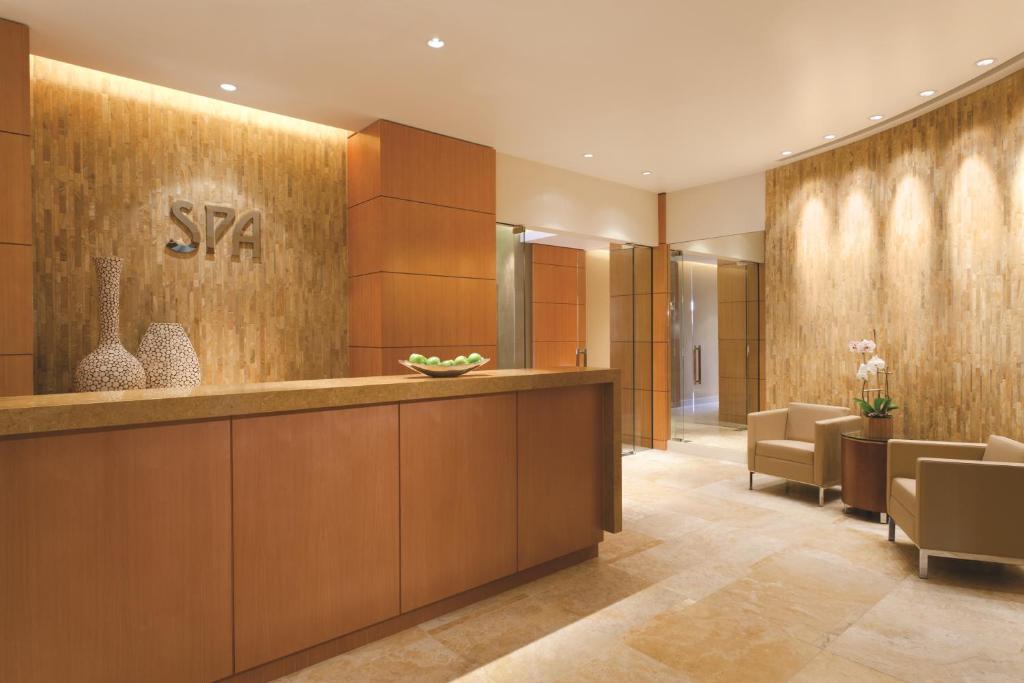 Four Seasons Hotel Denver photo