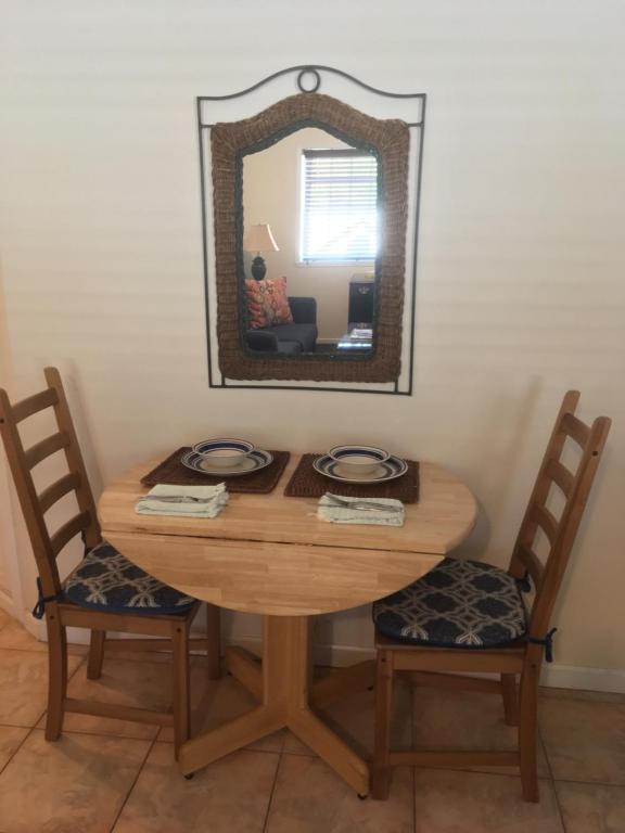 Foto sihtkohas Huntington asuva majutusasutuse Whitman Motor Lodge galeriist