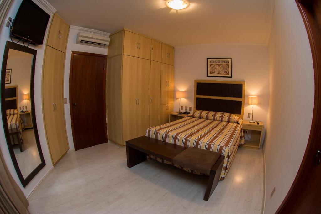  Lagoa Serena Flat Hotel