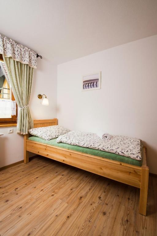 Postel nebo postele na pokoji v ubytování Penzion U starých sádek