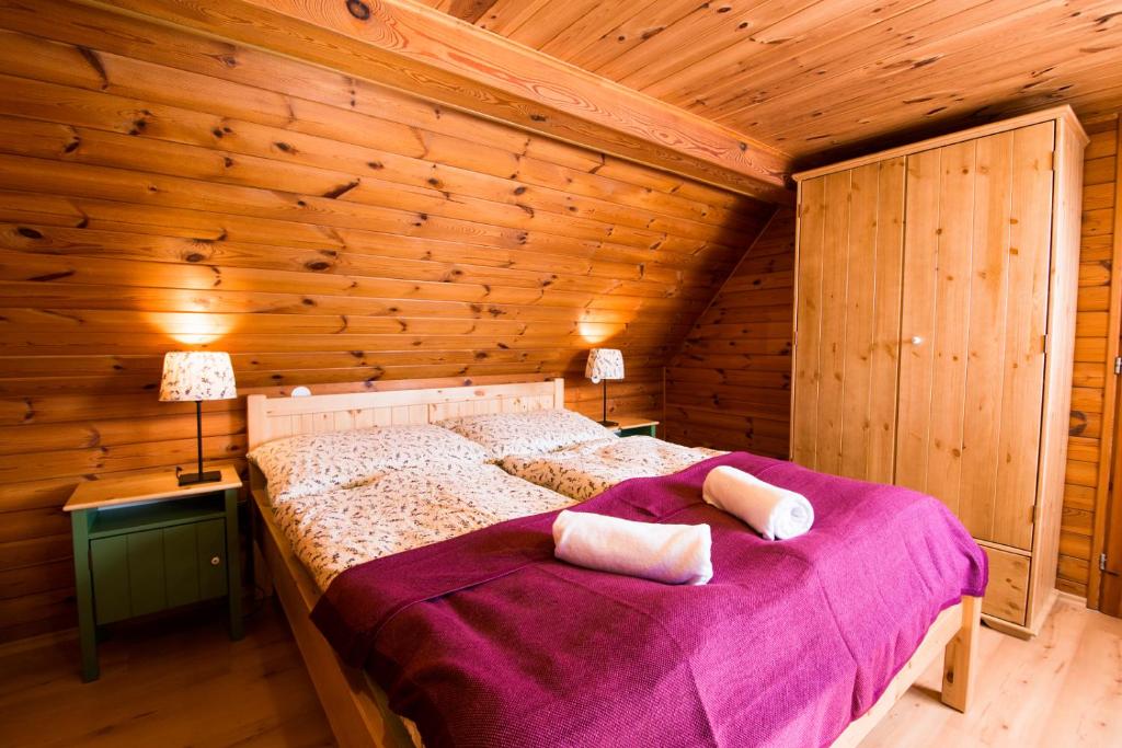 Postel nebo postele na pokoji v ubytování Penzion U starých sádek