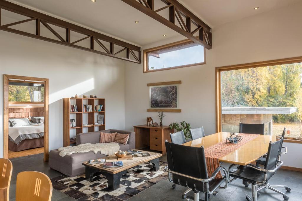 TV a/nebo společenská místnost v ubytování Hotel Patagonia House