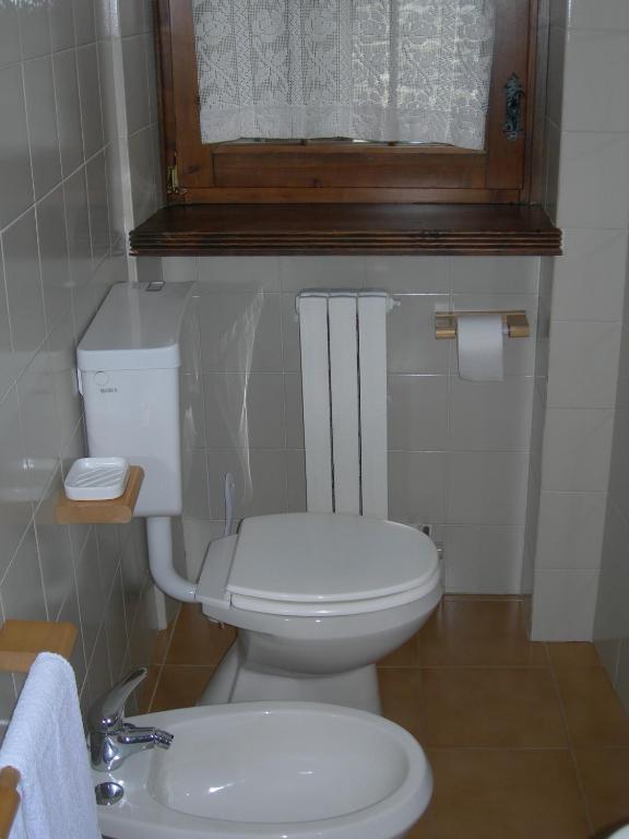 Koupelna v ubytování Agriturismo Lo Ratelé