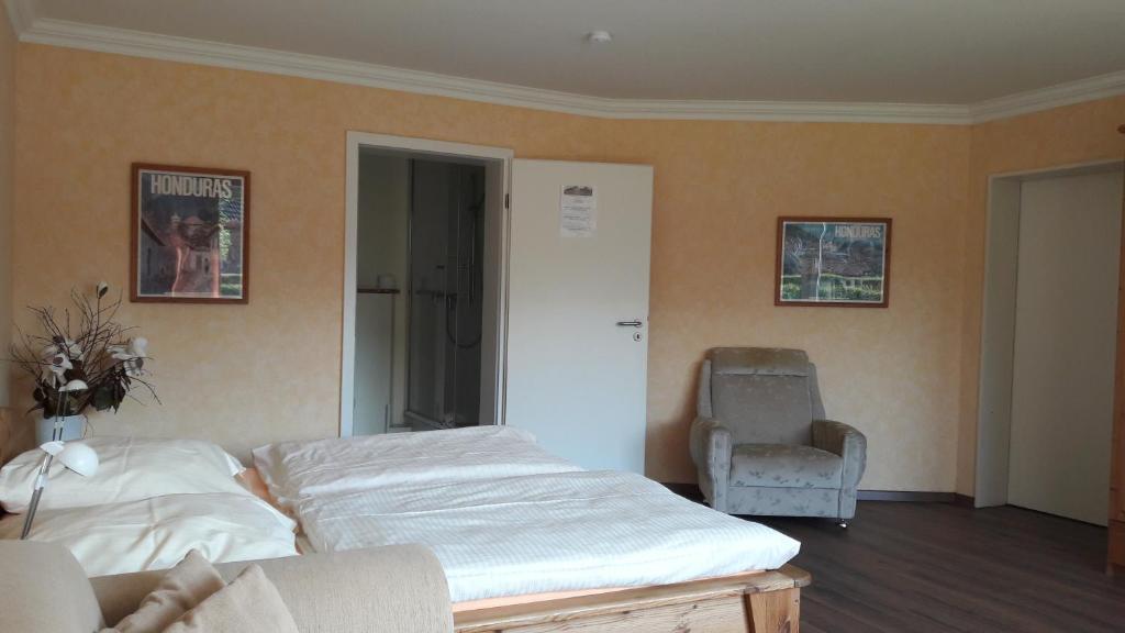 Bed and Breakfast Dannevirke - Quadruple Room With Garden View