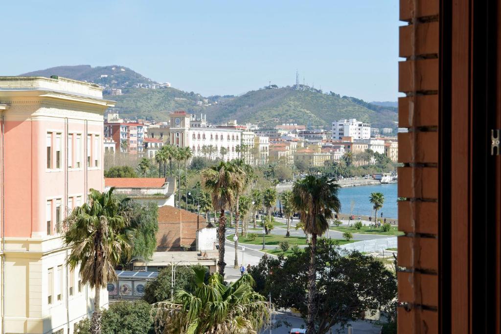 Zdjęcie z galerii obiektu Fronte Del Porto w mieście Salerno