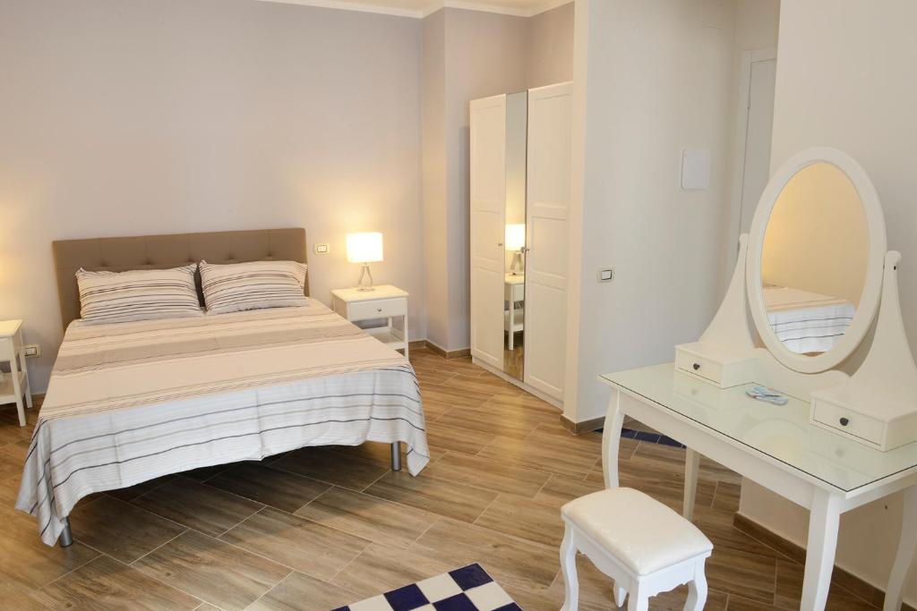 Zdjęcie z galerii obiektu Fronte Del Porto w mieście Salerno