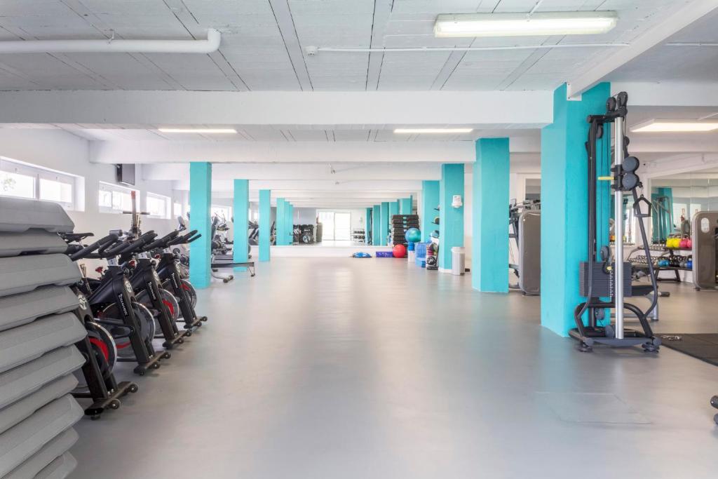 Fitness centrum a/nebo fitness zařízení v ubytování Ferrer Janeiro Hotel & Spa