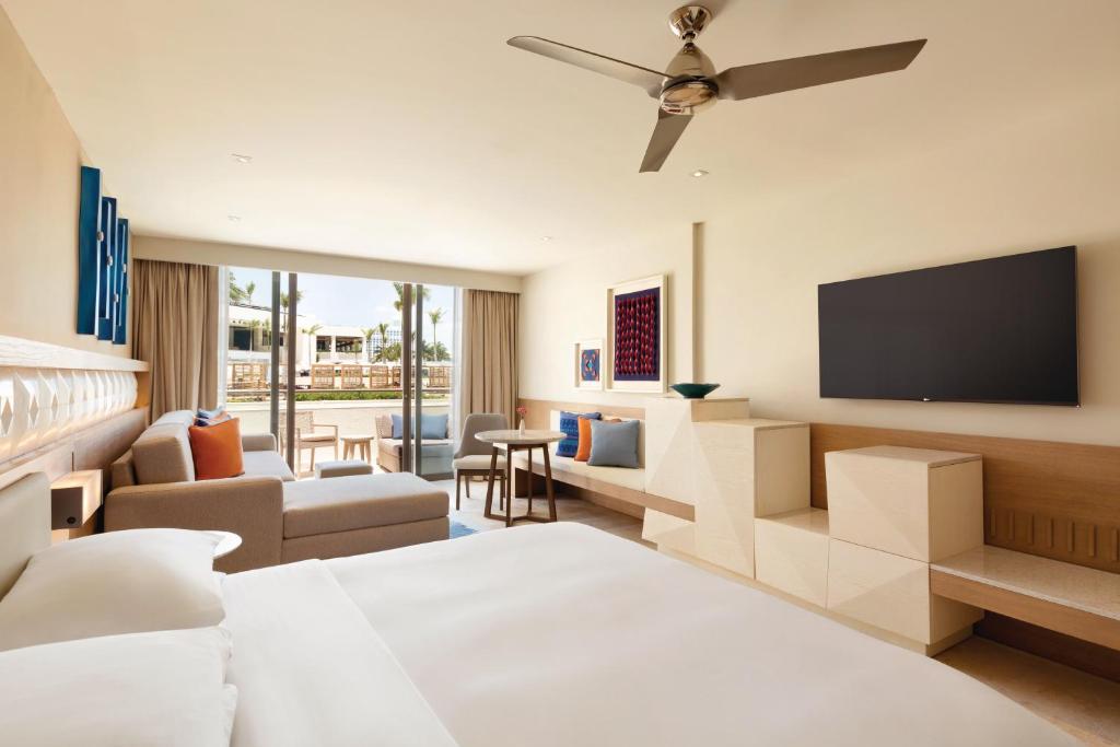 Hyatt Ziva Cancun All-Inclusive photo 2