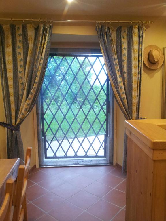 Fotografie z fotogalerie ubytování Karst Stone Cottage v destinaci Štanjel