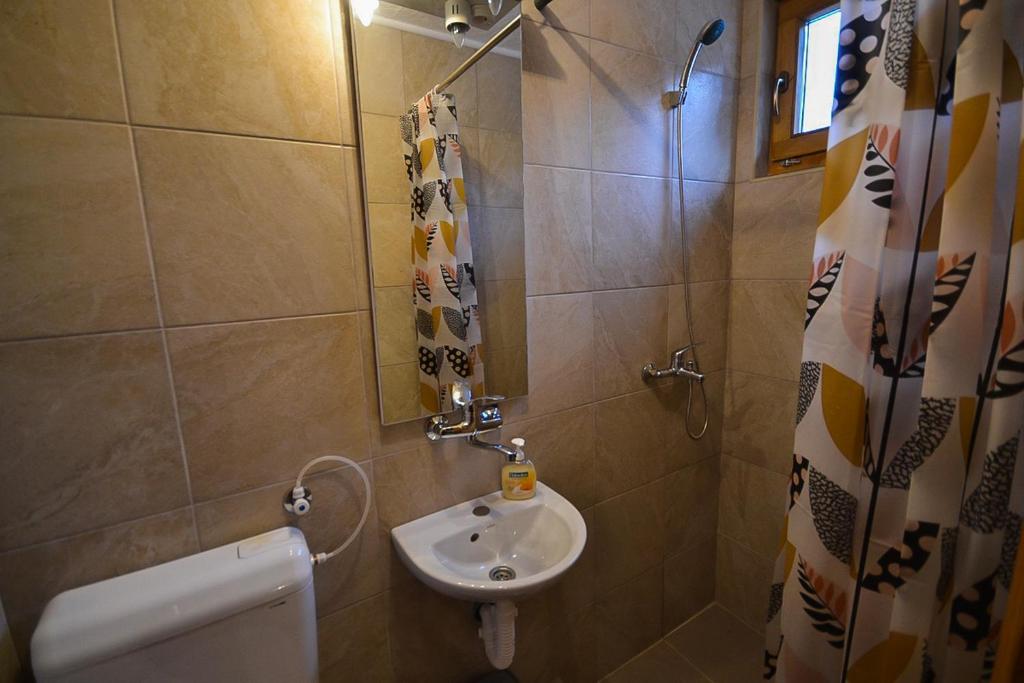 Koupelna v ubytování Antik Sobe