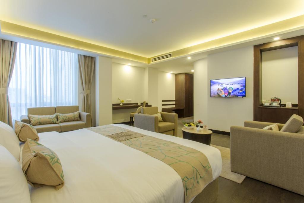 TV a/nebo společenská místnost v ubytování Hotel Mulberry