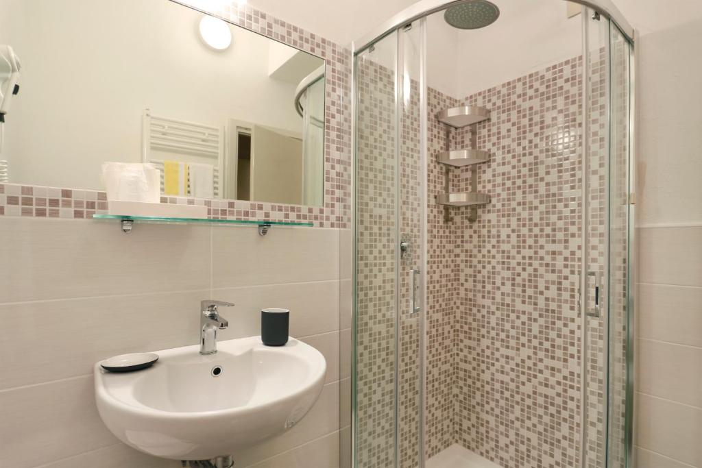 Hotel Lupori - Economy Double Room