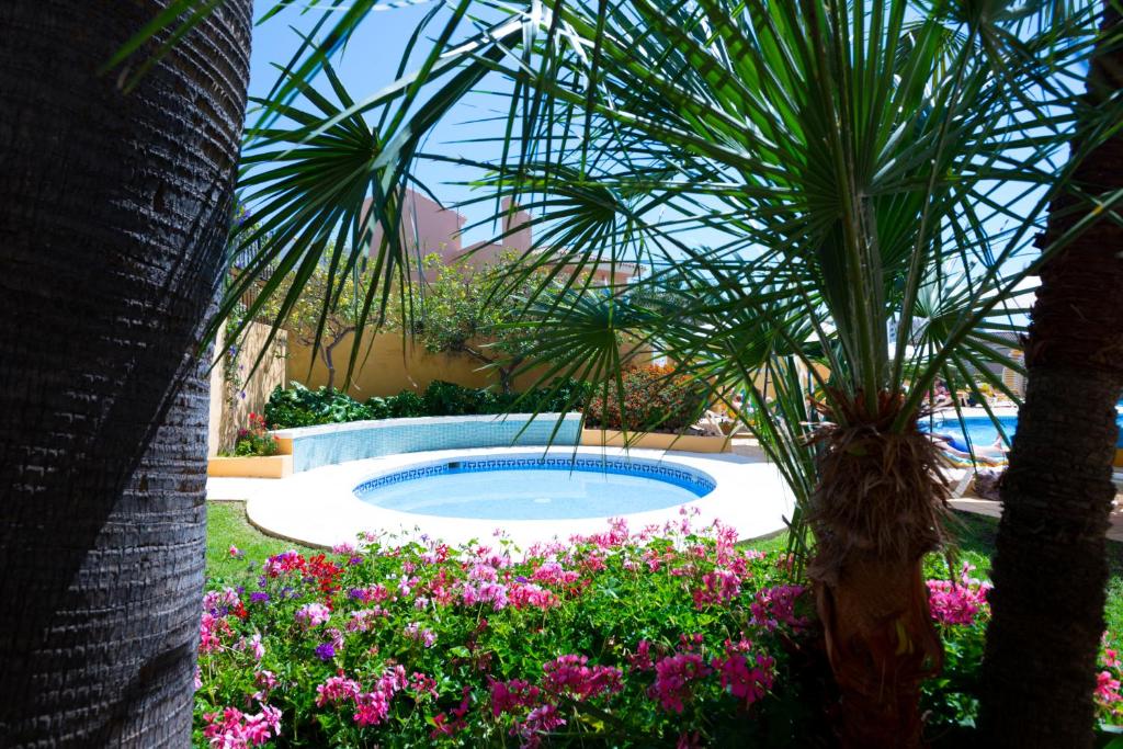 Hotel Monarque Torreblanca, Fuengirola – aktualne ceny na ...