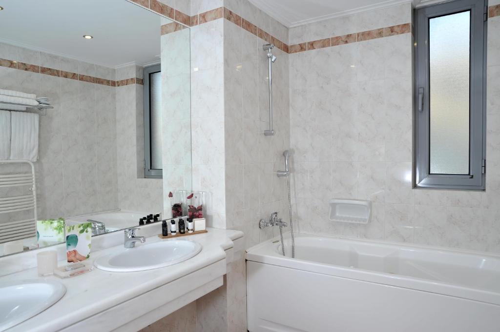 Athens Atrium Hotel & Jacuzzi Suites - Resim 23