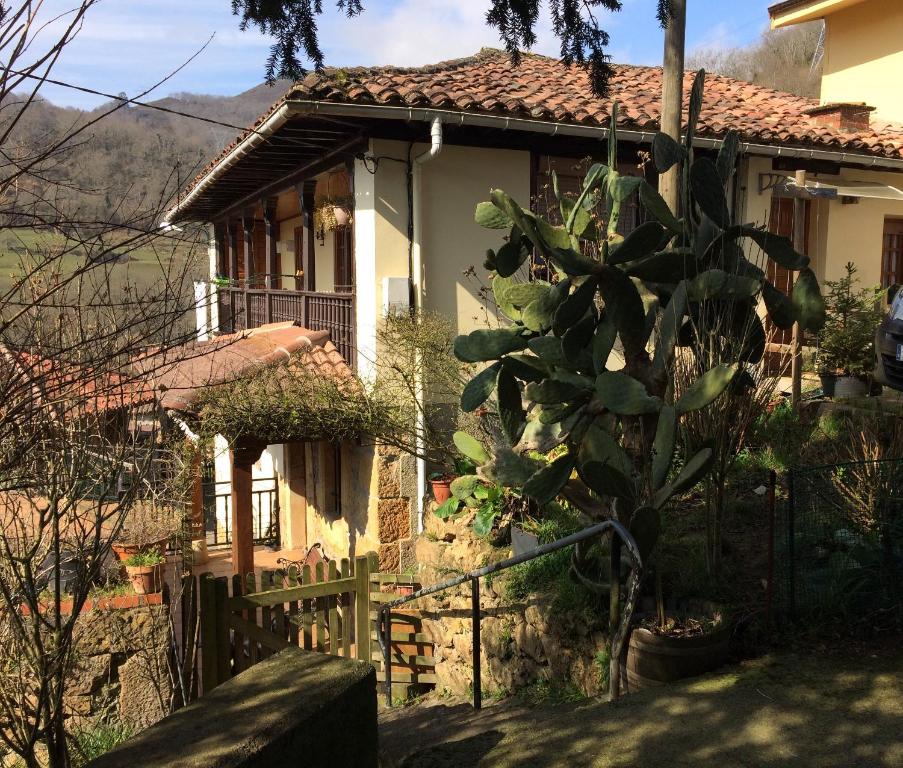 The building in which the holiday home is located
