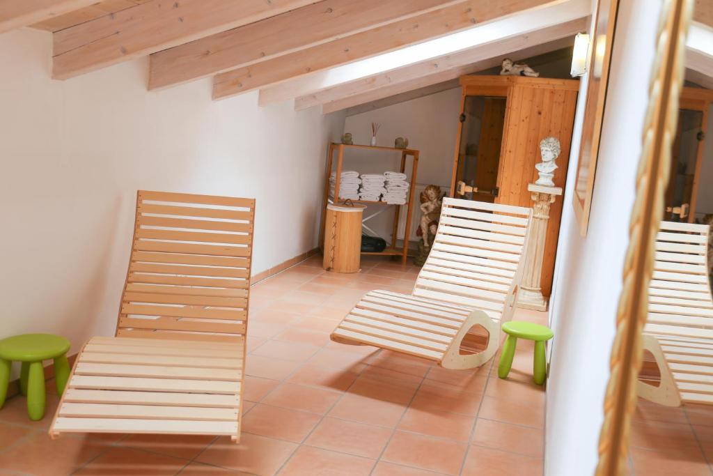 Posezení v ubytování Hotel Königer